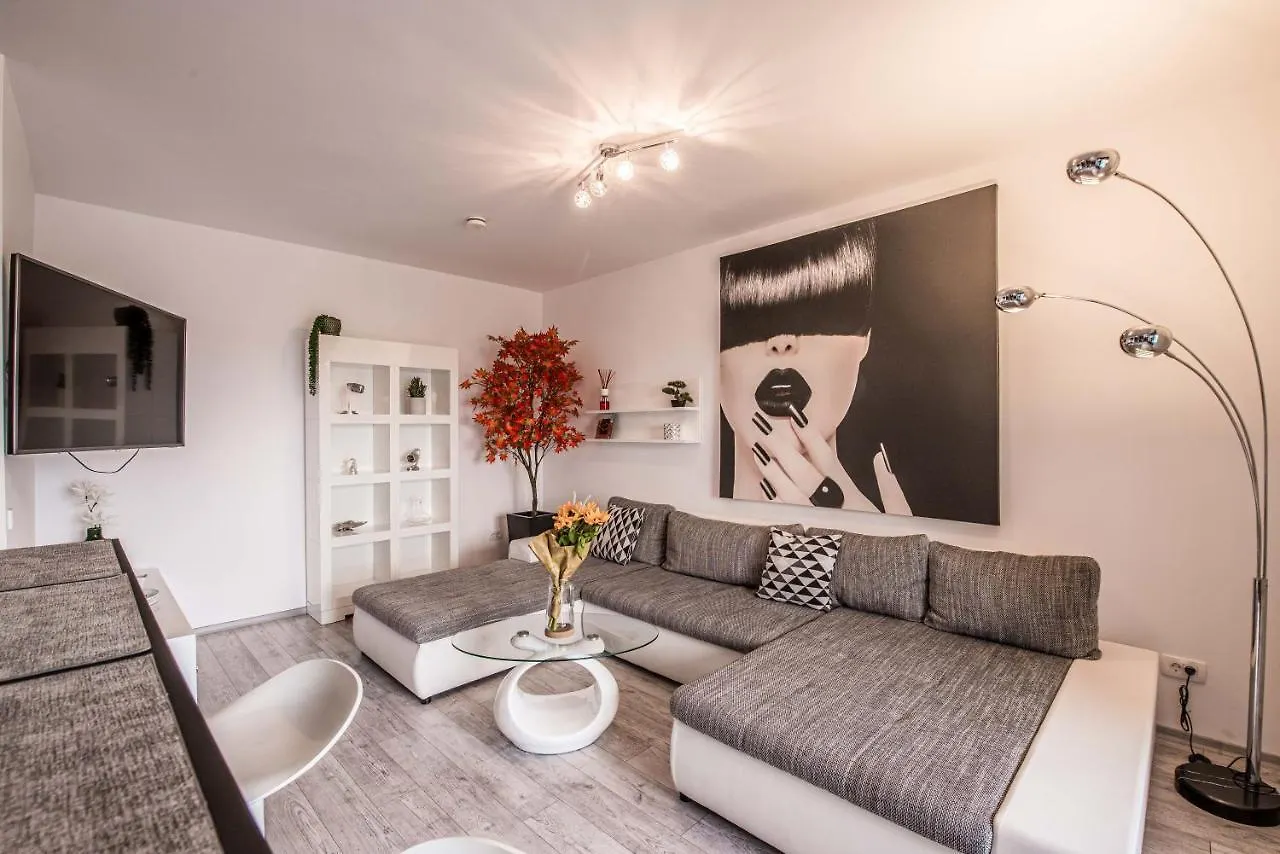 Apartmán 2-Room Penthouse Plaza Residence P1 Bukurešť