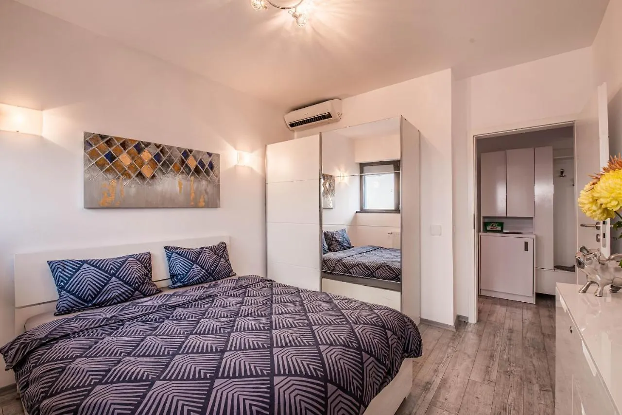 2-Room Penthouse Plaza Residence P1 Bucharest